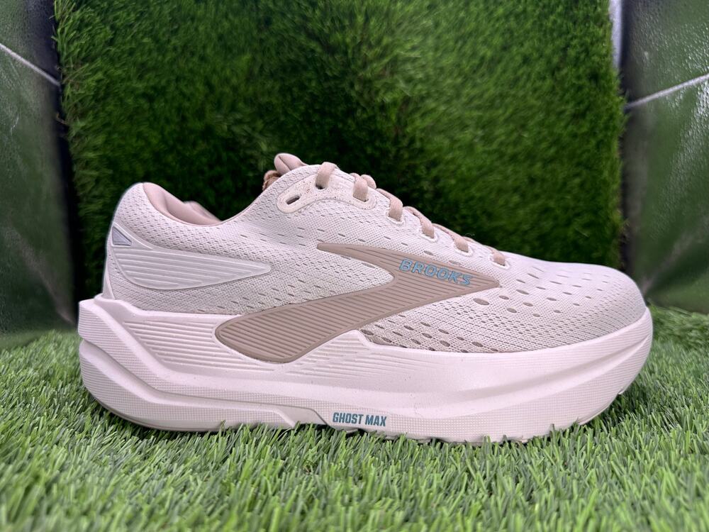 Brooks Ghost Max 3 1204571B181 Athletic Sneaker Women's 8B Beige Mesh Running
